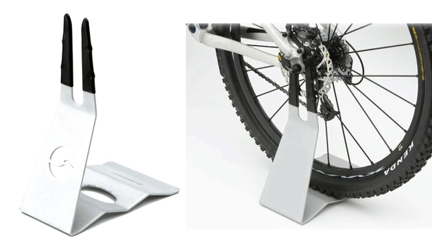 bike-hand-bike-display-stand-1.gif