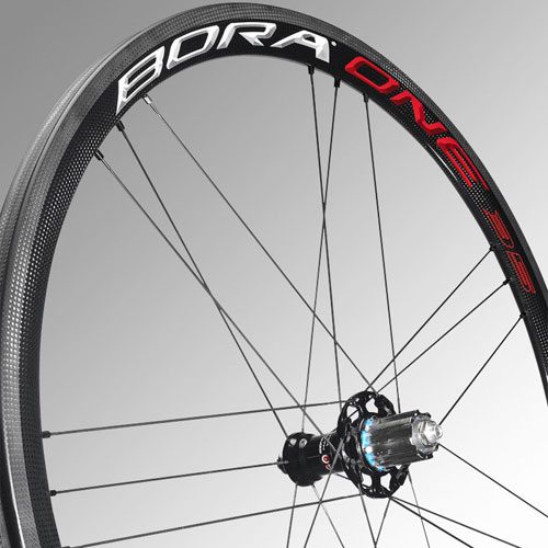 Campagnolo Rear Axle for 2015 and later Bora One and Ultra