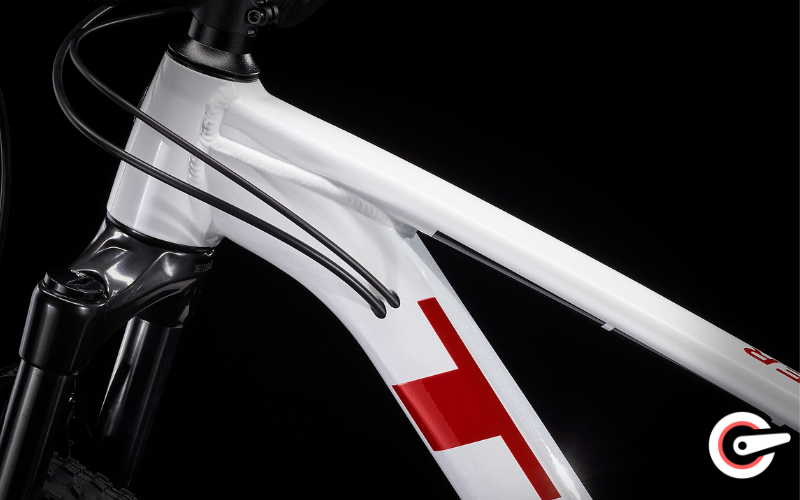Trek X-Caliber 8 Mountain Bike | USJ 