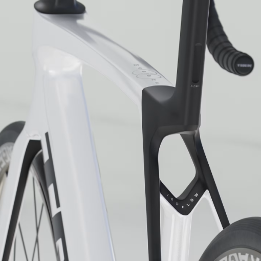 Trek Madone SL 6 Di2 (Gen 8) - Image 11