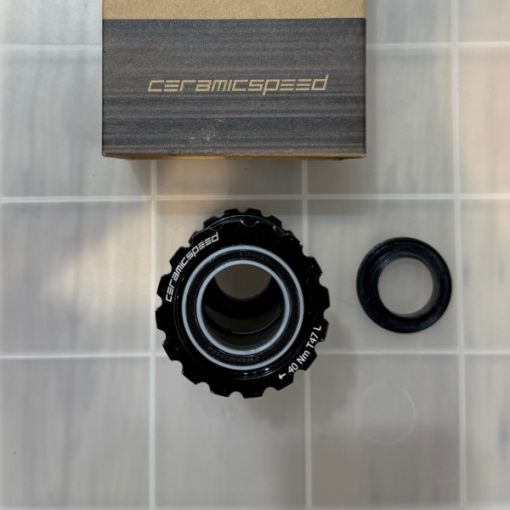 (Pre-Owned) Ceramic Speed BB T47 Coated - Image 2