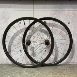 (Pre-Owned) Roval Terra C Carbon Wheels